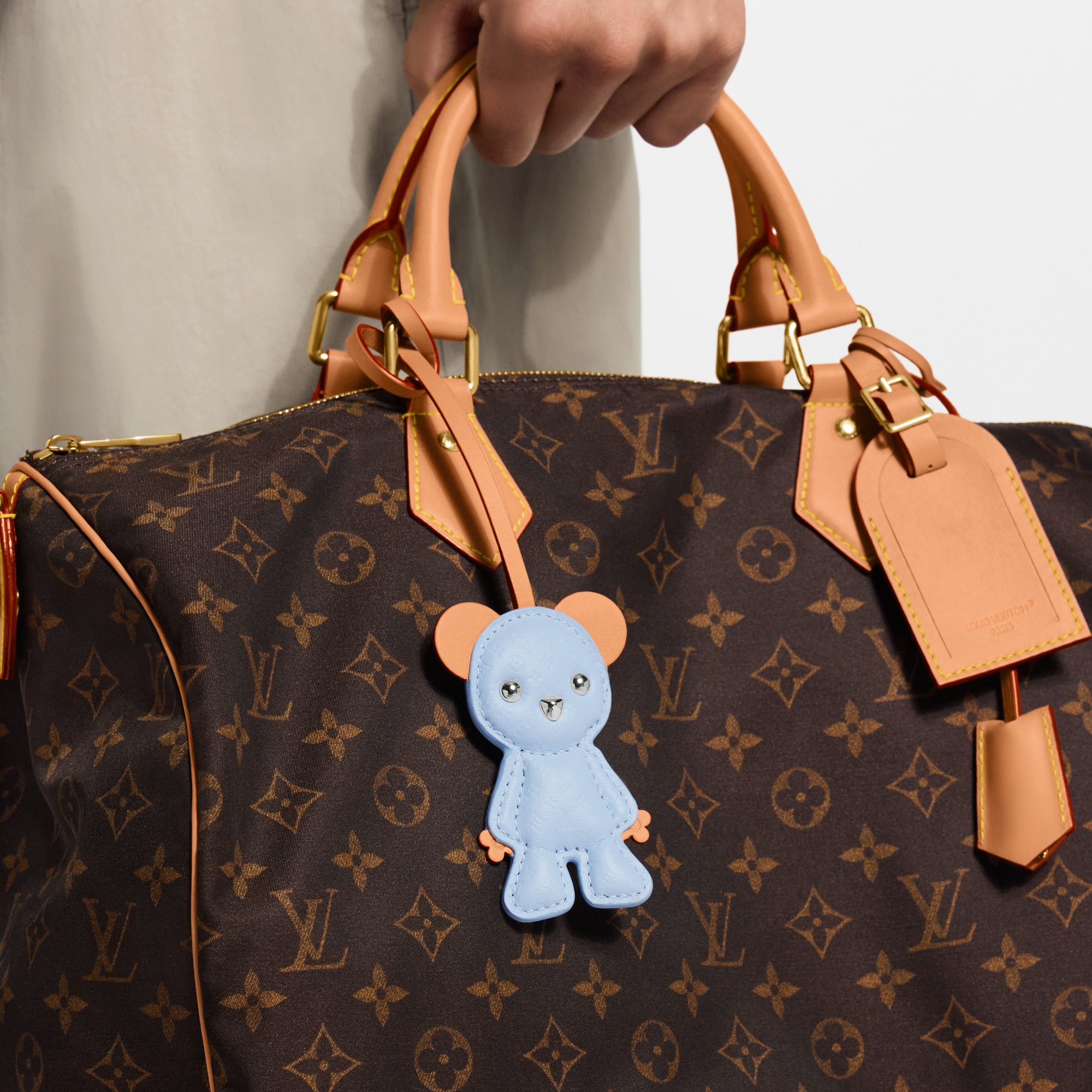 バッグチャーム・ラビット LV ファーリーフレンド S00｜ルイ・ヴィトン